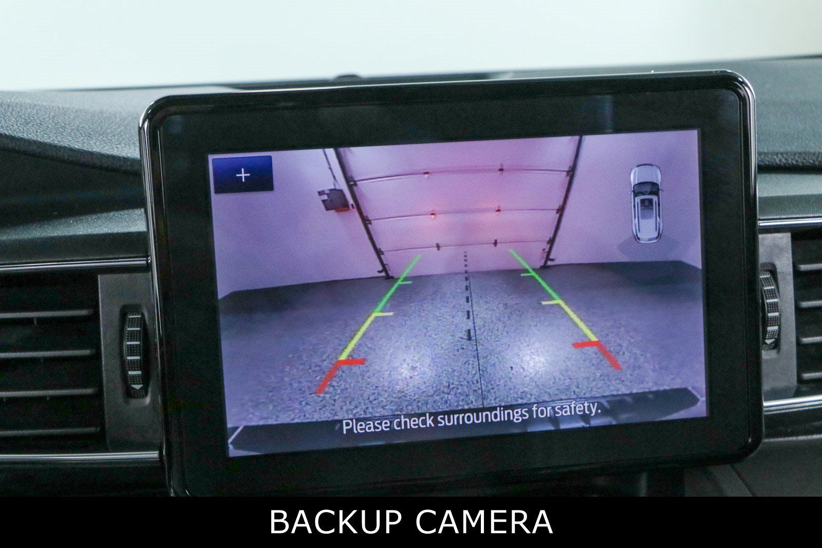 Used 2021 Ford Explorer XLT w/ Equipment Group 202A AWD/4WD image 19