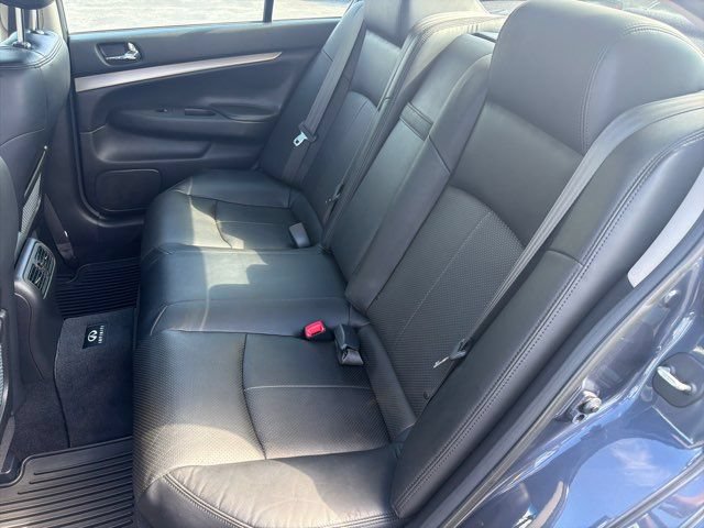 Used 2011 INFINITI G37 x Sedan w/ Premium Pkg AWD/4WD image 19