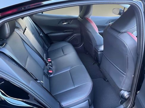 New 2026 Toyota Prius Plug-In Hybrid FWD image 16