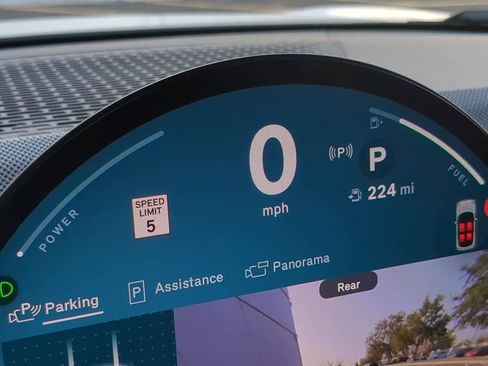 Used 2025 MINI Cooper 2-Door Hardtop image 56