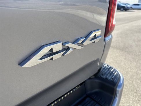 Used 2021 RAM 1500 Big Horn image 30