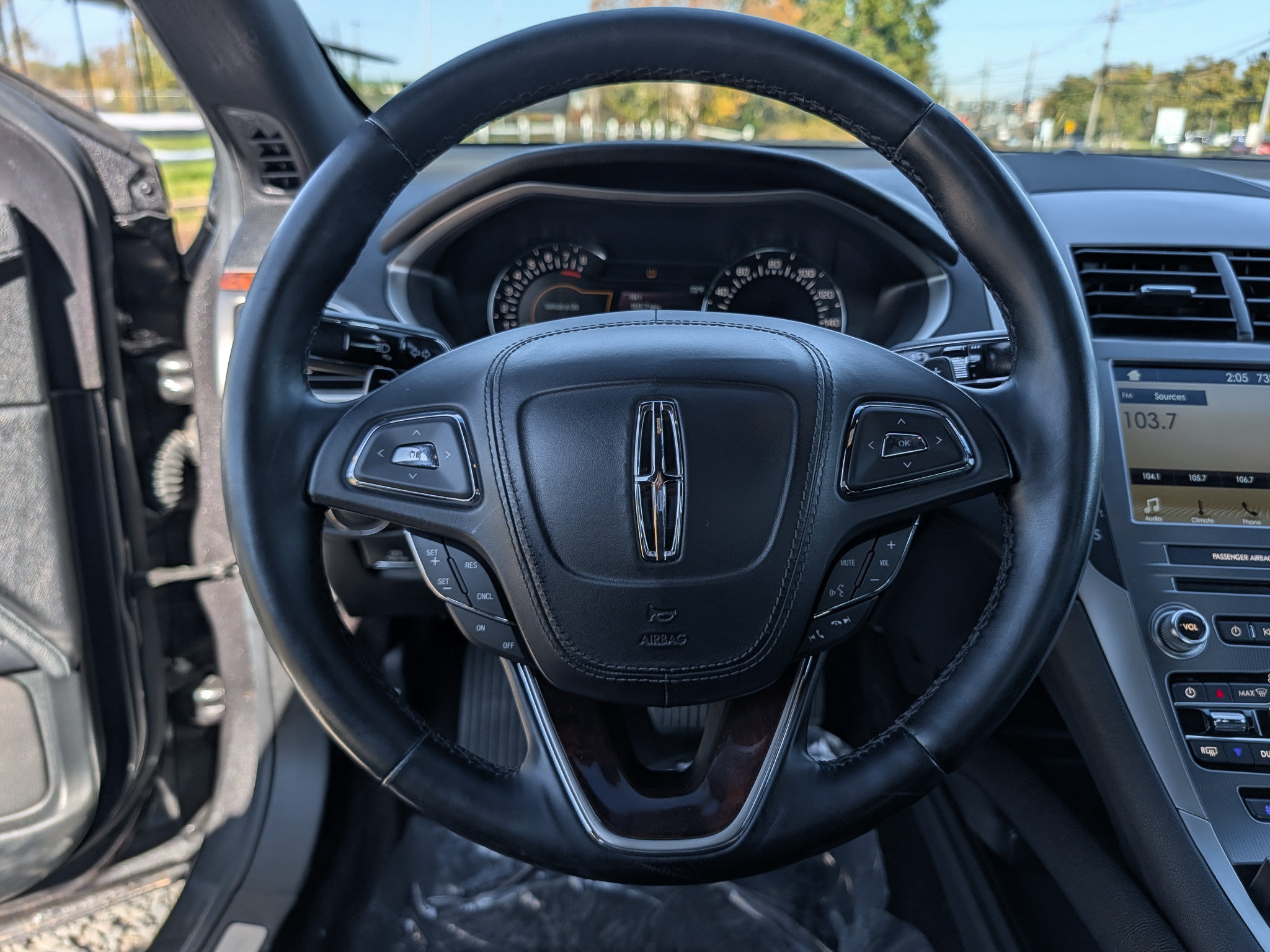 Used 2017 Lincoln MKZ Reserve w/ Climate Package AWD/4WD image 22