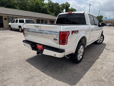 Used 2015 Ford F150 Platinum w/ Equipment Group 701A Luxury AWD/4WD image 26