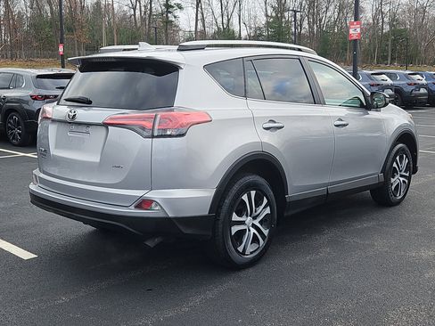 Used 2017 Toyota RAV4 LE image 2