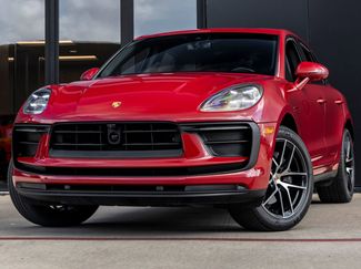 Certified 2024 Porsche Macan video 1