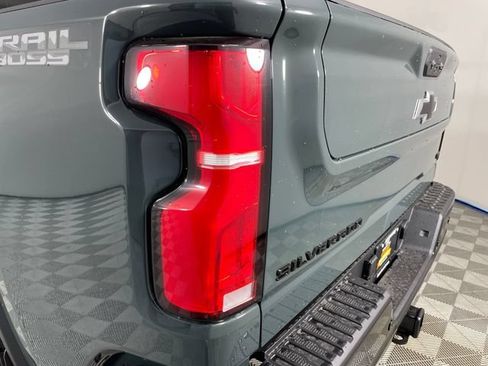 New 2026 Chevrolet Silverado 2500 LTZ w/ LTZ Plus Package AWD/4WD image 17