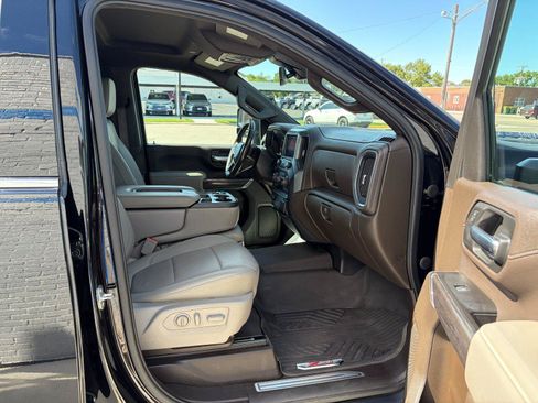 Used 2022 Chevrolet Silverado 3500 LTZ AWD/4WD image 20
