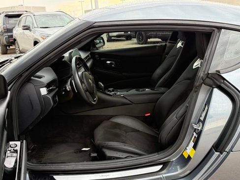 Used 2022 Toyota Supra w/ Safety & Technology Package RWD image 17