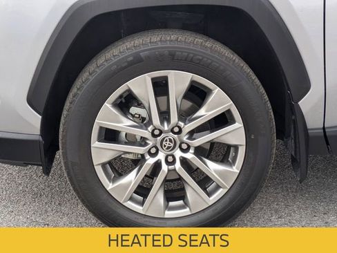 Used 2024 Toyota RAV4 XLE Premium image 12