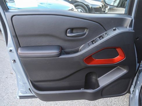 Used 2026 Nissan Frontier PRO-4X w/ Tow Package image 21