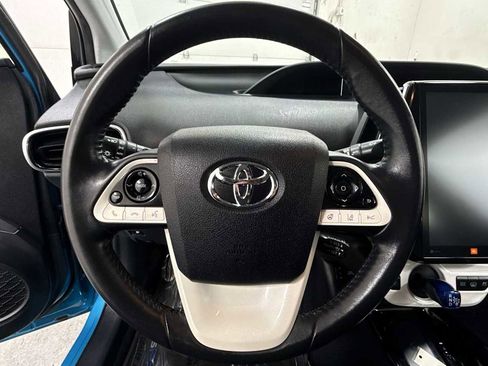 Certified 2017 Toyota Prius Prime Advanced image 16