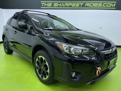 Used 2021 Subaru Crosstrek 2.0i Premium image 2