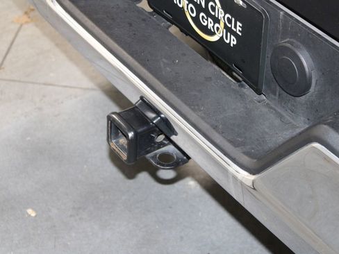 Used 2024 GMC Sierra 1500 SLT image 17