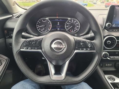 Used 2024 Nissan Sentra SV FWD image 24