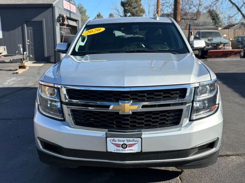 Used 2020 Chevrolet Suburban LT AWD/4WD image 2
