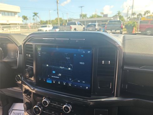 Certified 2021 Ford F150 XLT w/ Equipment Group 302A High image 33