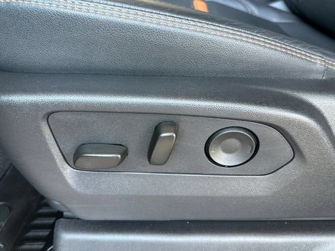 Certified 2025 GMC Sierra 2500 AT4 AWD/4WD image 12
