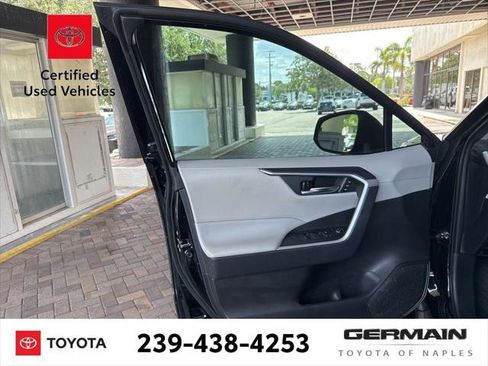 Certified 2022 Toyota RAV4 XLE Premium FWD image 18