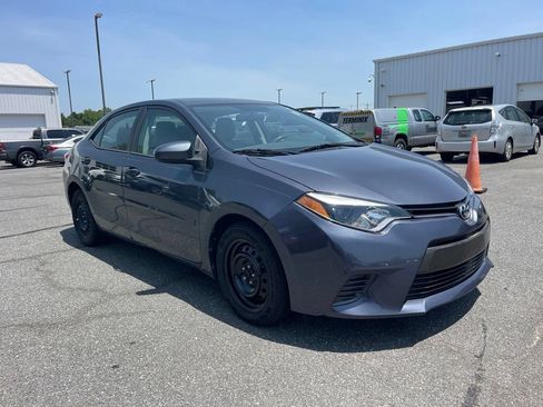 Used 2016 Toyota Corolla LE w/ Body Protection Package #1 FWD image 7