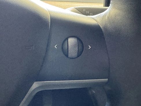 Used 2023 Tesla Model 3 Standard Range RWD image 16