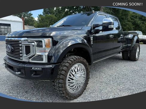 Used 2022 Ford F450 Platinum w/ FX4 Off-Road Package AWD/4WD image 1