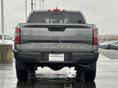 New 2026 Nissan Frontier S image 5