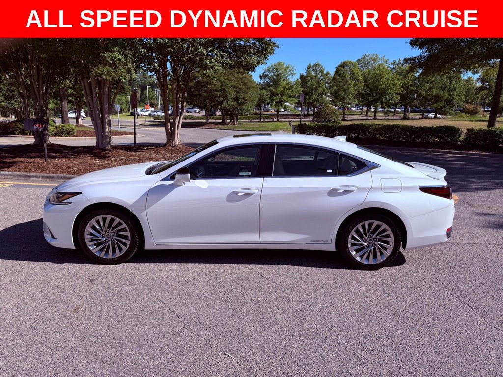 Used 2019 Lexus ES 300h Ultra Luxury FWD image 4