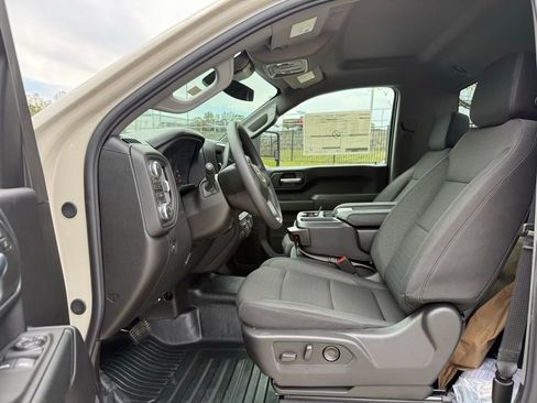 New 2026 GMC Sierra 3500 Pro w/ Convenience Package AWD/4WD image 18