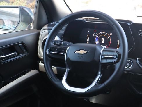 Used 2023 Chevrolet Colorado LT w/ LT Convenience Package RWD image 27