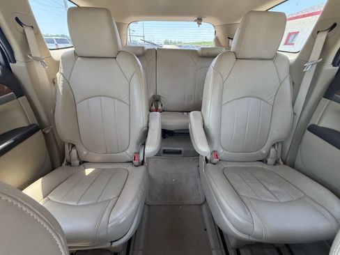 Used 2012 Buick Enclave Leather FWD image 25