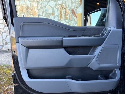 Used 2024 Ford F150 XLT AWD/4WD image 19