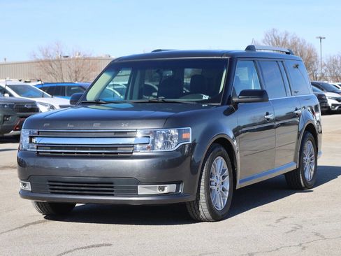 Used 2018 Ford Flex SEL w/ Equipment Group 202A image 6