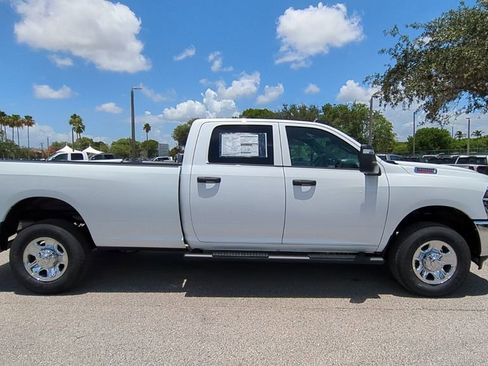 New 2026 RAM 2500 Tradesman image 3