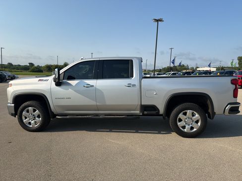 Used 2020 Chevrolet Silverado 2500 LTZ w/ LTZ Premium Package AWD/4WD image 8