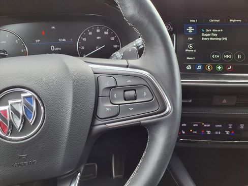 Used 2023 Buick Envision Preferred w/ Sport Touring Package AWD/4WD image 20