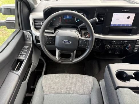 Used 2026 Ford F250 XLT AWD/4WD image 12