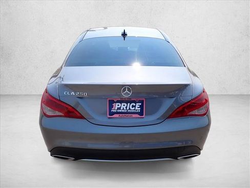 Used 2018 Mercedes-Benz CLA 250 image 3