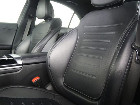 Used 2022 Mercedes-Benz C 300 Sedan image 9