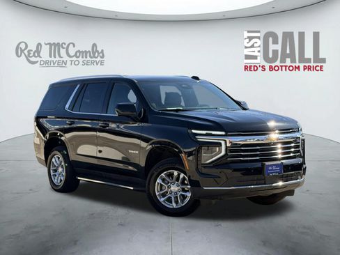Used 2025 Chevrolet Tahoe LT AWD/4WD image 1