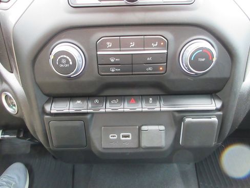 Certified 2023 Chevrolet Silverado 1500 Custom w/ LPO, Dark Essentials Package image 30