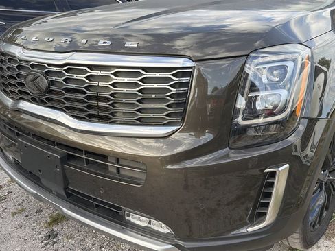 Used 2020 Kia Telluride SX w/ SX Prestige Package AWD/4WD image 4