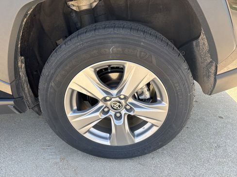 Used 2024 Toyota RAV4 XLE image 9