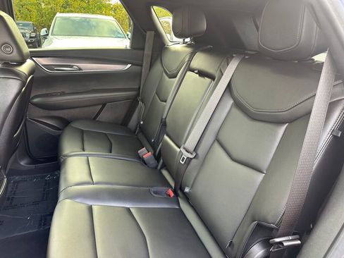 Used 2022 Cadillac XT5 Luxury image 24