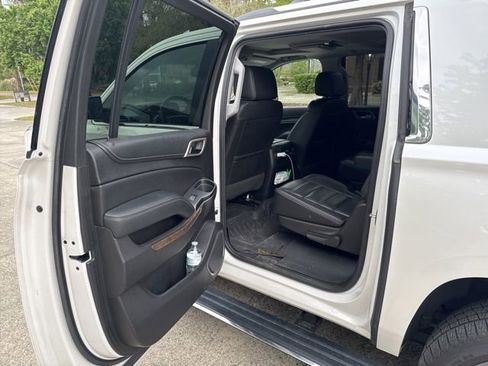 Used 2018 GMC Yukon XL Denali w/ Denali Ultimate Package image 6