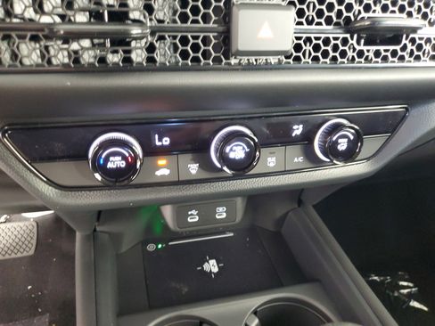 New 2026 Honda HR-V LX image 22