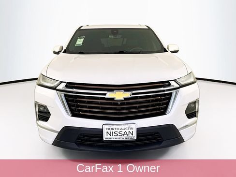 Used 2023 Chevrolet Traverse High Country w/ LPO, Floor Liner Package FWD image 2