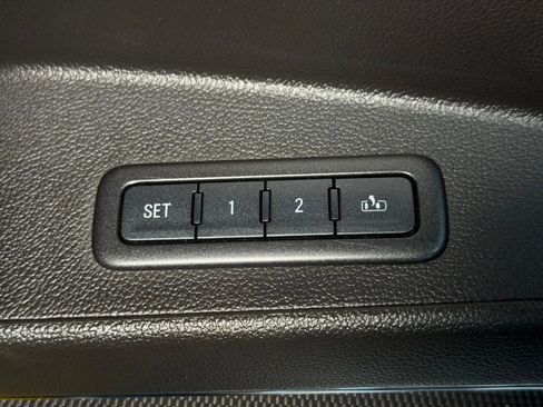 Used 2016 Chevrolet Suburban LTZ AWD/4WD image 30