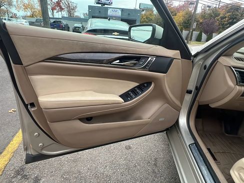 Used 2014 Cadillac CTS Luxury image 23