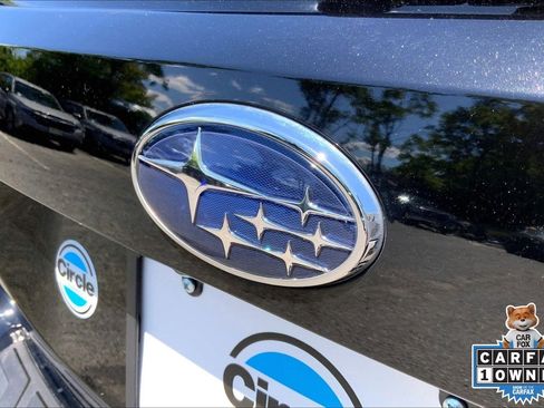 Certified 2023 Subaru Forester Limited AWD/4WD image 32
