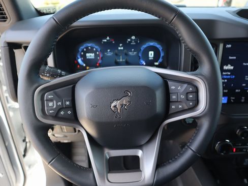 New 2025 Ford Bronco Big Bend image 3